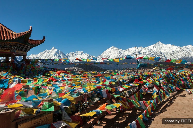 The Meili Snow Mountains — Sacred Mountain Range in Yunnan